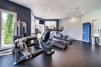 Cardio and strength training equipment
